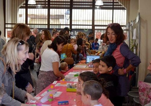 L'atelier des mathématiques présentés par les CP de  l'école de Caromb 