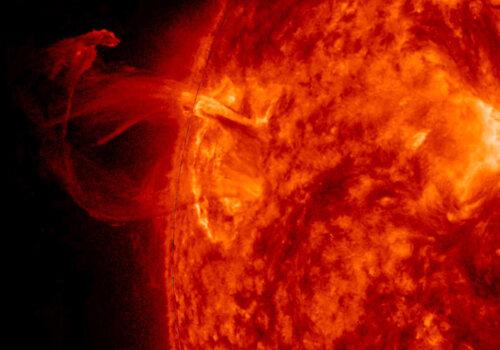 Protubérance solaire. Protubérance solaire.