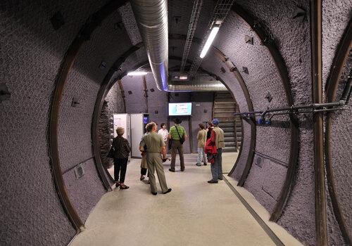 Reconstitution d'une galerie souterraine Visite de la galerie maquette (à l'échelle 1)