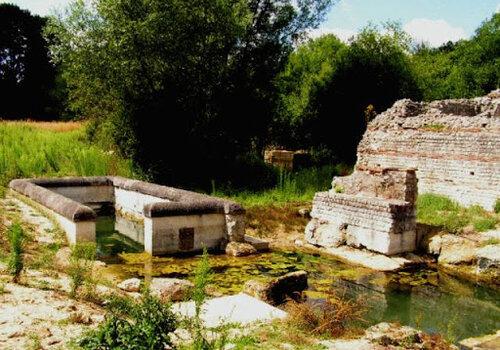 Nymphée du sanctuaire gallo-romain de Genainville