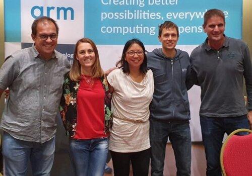 ARM - Atelier de programmation "Micro-bits et robots" ARM - Atelier de programmation "Micro-bits et robots"