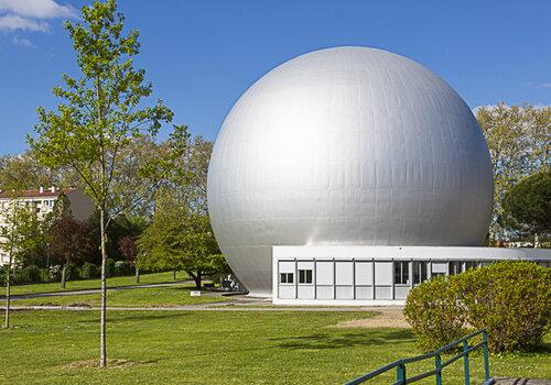 La Boule La Boule du CEMES-CNRS