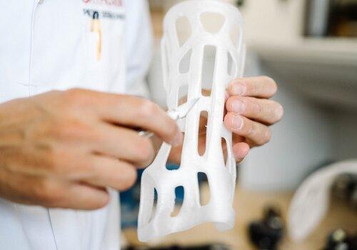 L’impression 3D : de l’archéologie à l’aéronautique L'impression 3D dans l'industrie, la santé et l'éducation