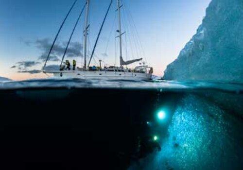 Goélette de l'expedition Under The Pole / WHY Goélette de l'expedition Under The Pole / WHY