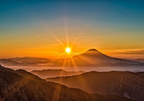 soleil montagnes