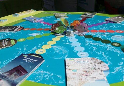 Stand, jeu sur les déchets
