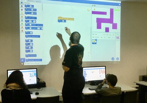 Animation numérique Animation numérique turbine sciences