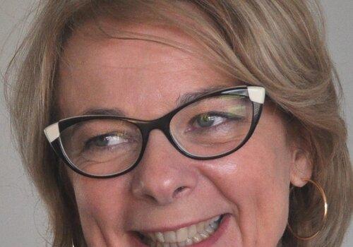 Marie-Cécile Péra