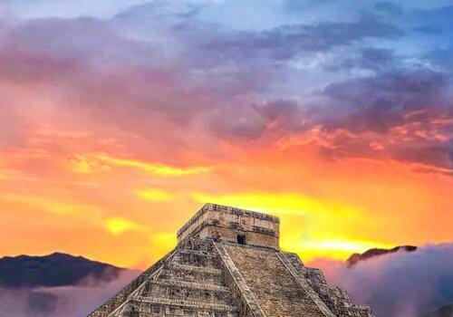 pyramides, extraterrestres et dolmens, l’histoire nous ment-elle ? pyramide inca et ciel rougeoyant