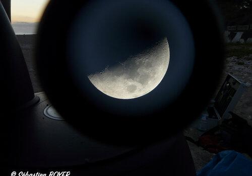Observation de la Lune au télescope