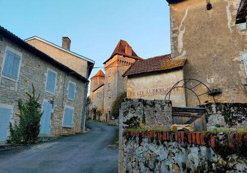 Village de Varaignes Village de Varaignes