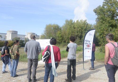 Balade de découverte de la Fête de la science 2022 Excplications autour des panneaux d'information