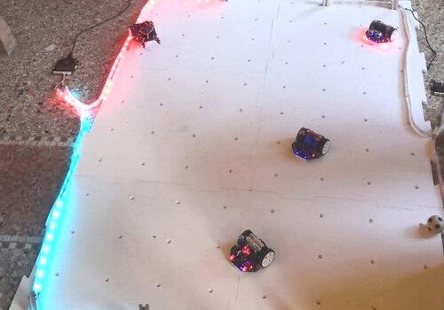robots programmés jouant au foot robots jouant au foot