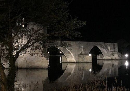 La nuit sur Avignon
