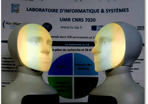 la tête parlante du LIS - AMU/CNRS image de deux têtes parlantes au LIS