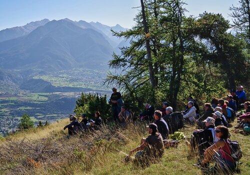 Des tables rondes, conférences, ateliers et animations proposés au coeur de la forêt de Réotier. 