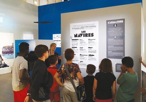 Exposition au Port Center