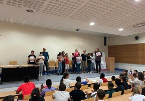 Conférence auprès d'élèves de collège sur les risques naturels