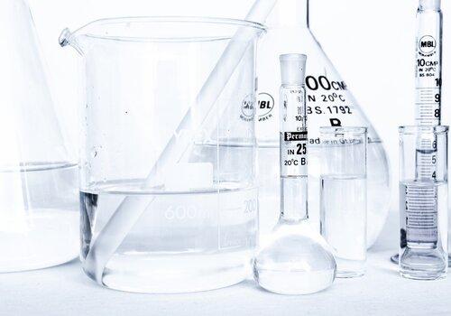 Matériel de chimie