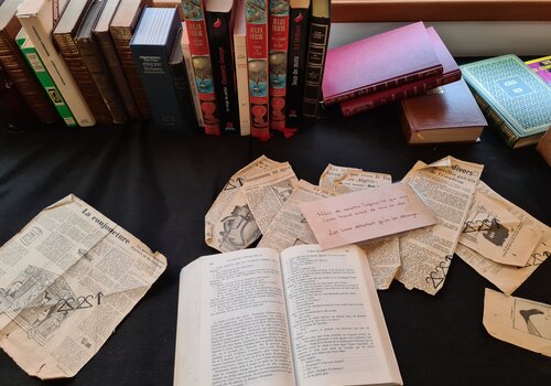  Afin de renvoyer les personnages dans leurs histoires, résoud chaque mystère associé à un livre