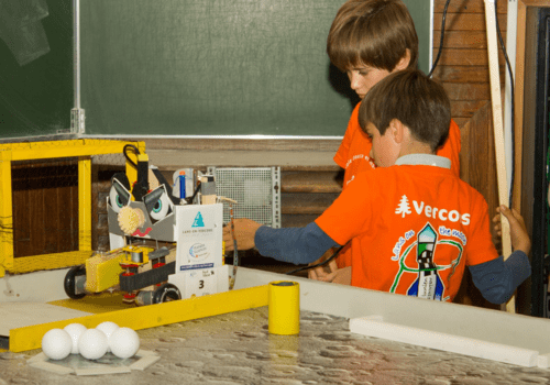 jeunes en robotique
