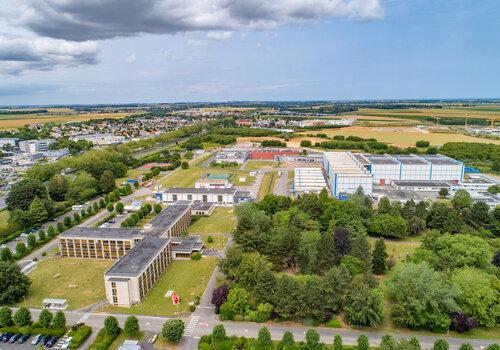 Vue aérienne du GANIL Vue aérienne du GANIL