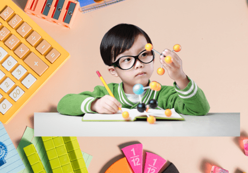 enfant dans les maths et les sciences