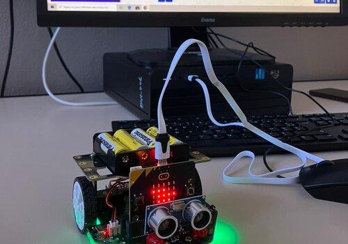 Robot programmable Robot programmable