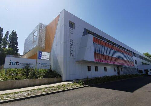 Bâtiment Eisen - IUT - Campus Mont Houy Bâtiment Eisen - IUT - Campus Mont Houy
