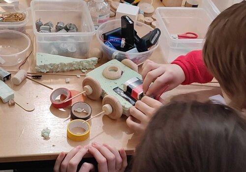  Création d'un objet qui roule lors de l'atelier "pent'omatique"