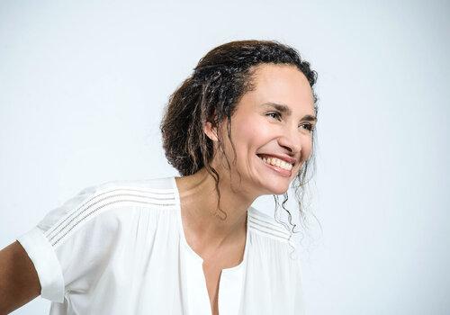 Rencontre avec Frédérique Bedos, marraine de la 8ème édition du village des sciences le samedi 4 octobre 2025