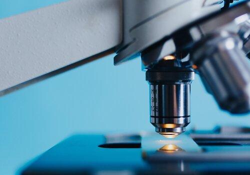 Microscope 