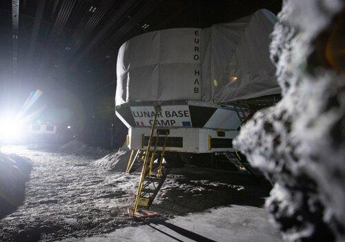 EUROHAB : habitat secondaire sur la Lune