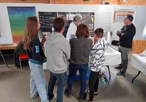 Stand Village des sciences de Saumur