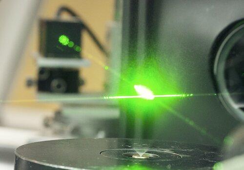 Mesures d'écoulements par des techniques laser 