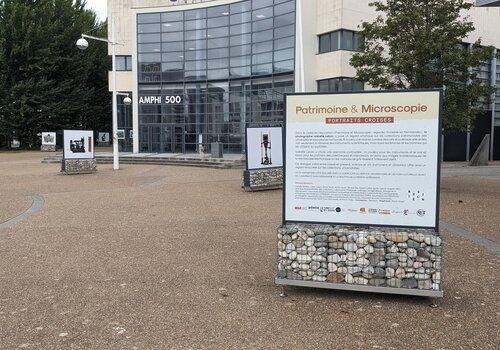 Photo de l'exposition sur le campus 2