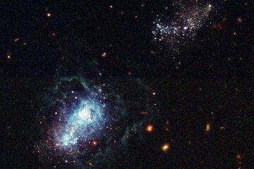 Hubble_-_infant_galaxy