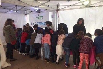 L'équipe Vert La Science de 2019 à la Fête de la Science.