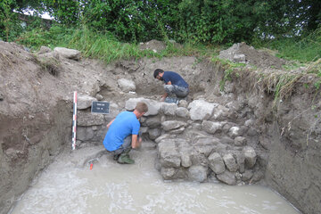 fouilles archéologiques en cours © service archéologique - CD02