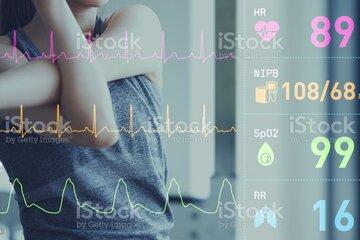 Défis sportifs en mesurant la fréquence cardiaque, la pression artérielle et la saturation en oxygène après un effort physique