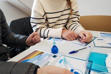 Expérience scientifique réalisée pendant l'atelier