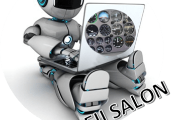 Robot humanoïde en train de programmer