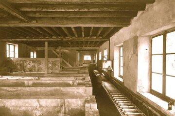 photographie intérieur pisciculture de Vizille.jpg