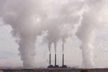 Usine polluante