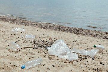Déchets sur la plage