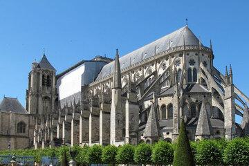 Cathédrale de Bourges vue de l'extérieur