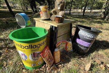 Mascotte et ses déchets