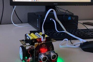 Robot programmable