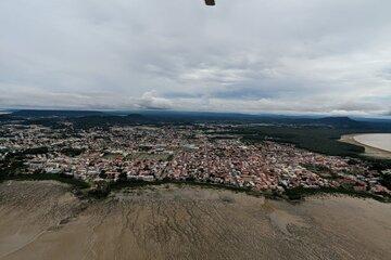 Vue aerienne du banc de vase positionné devant Cayenne