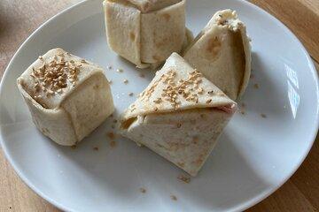 Wraps en forme de cubes et tétraèdres
